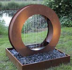 New Modern Water Feature