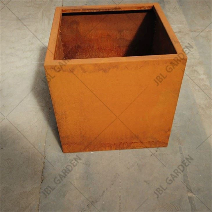 Veradek Planters