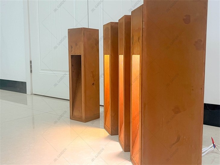 Models Of Outdoor Bollards
