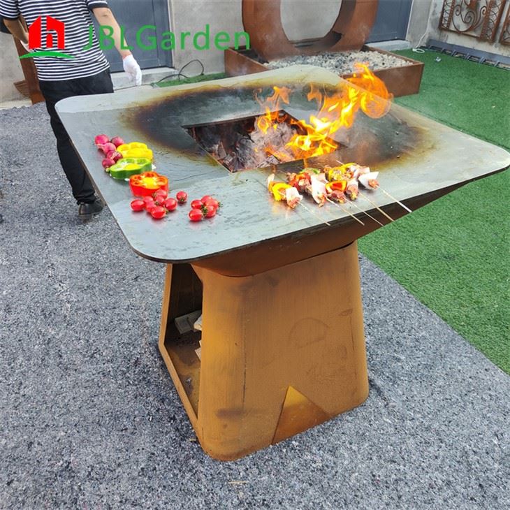 Nati Style Corten Barbecue Garden
