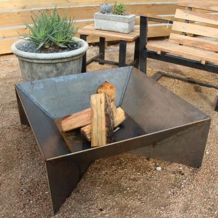 COLLAPSIBLE FIRE PIT